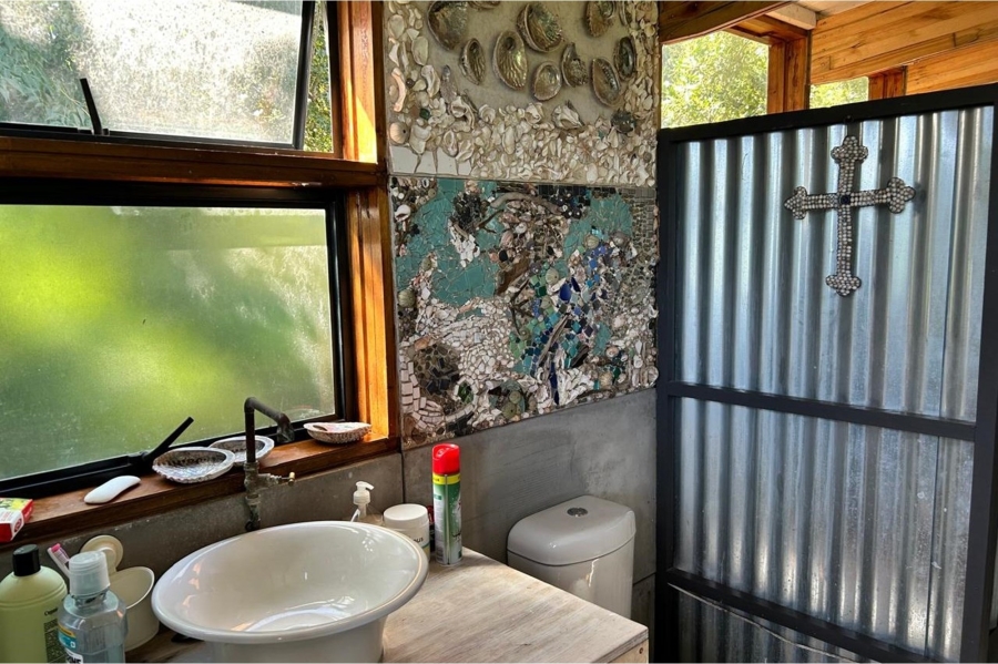 3 Bedroom Property for Sale in Sunrise On Sea Eastern Cape